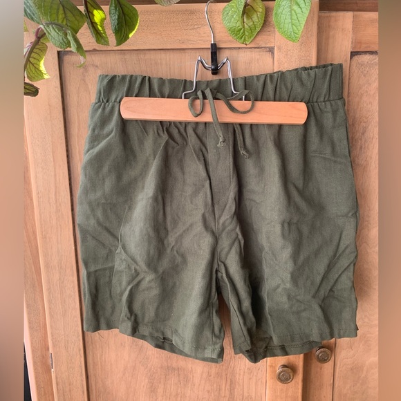 Linen blend shorts - Picture 1 of 4
